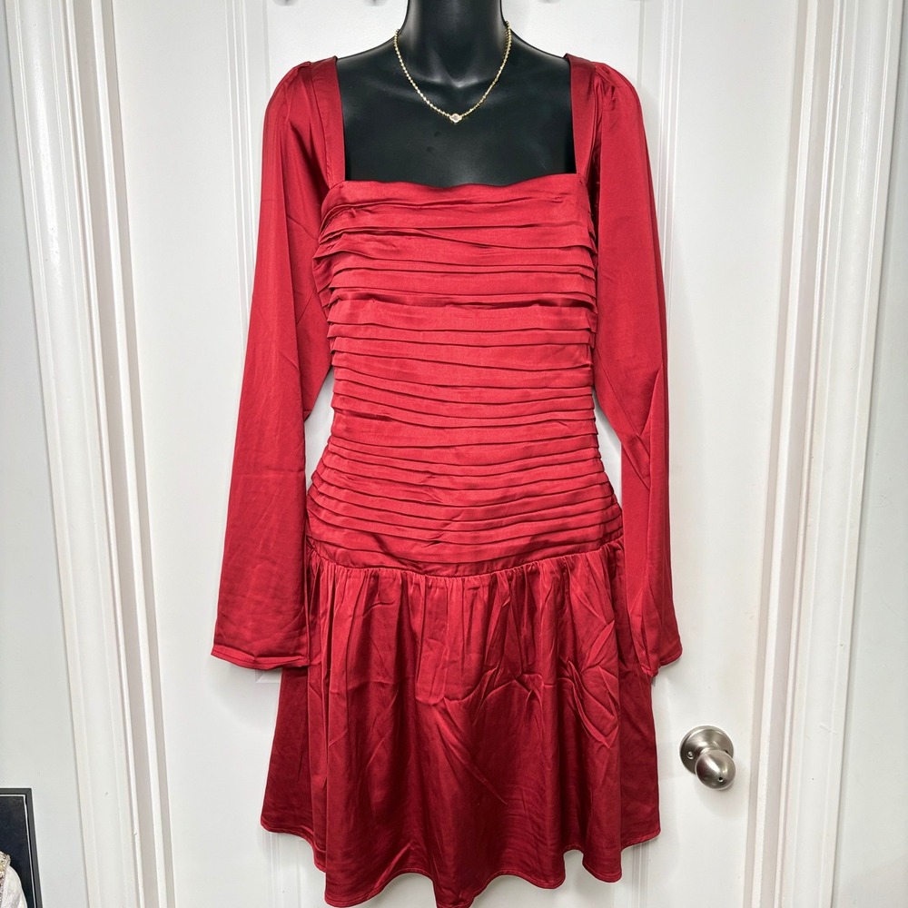 NEW Abercrombie & Fitch Red Long Sleeve Pleated Bodice Mini Dress Size XL-Tall